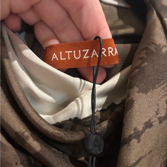 NWT Altuzarra Sleary Draped Silk Blouse in Chamois Silk Twill Print Size 44 / 12 - Picture 12 of 14